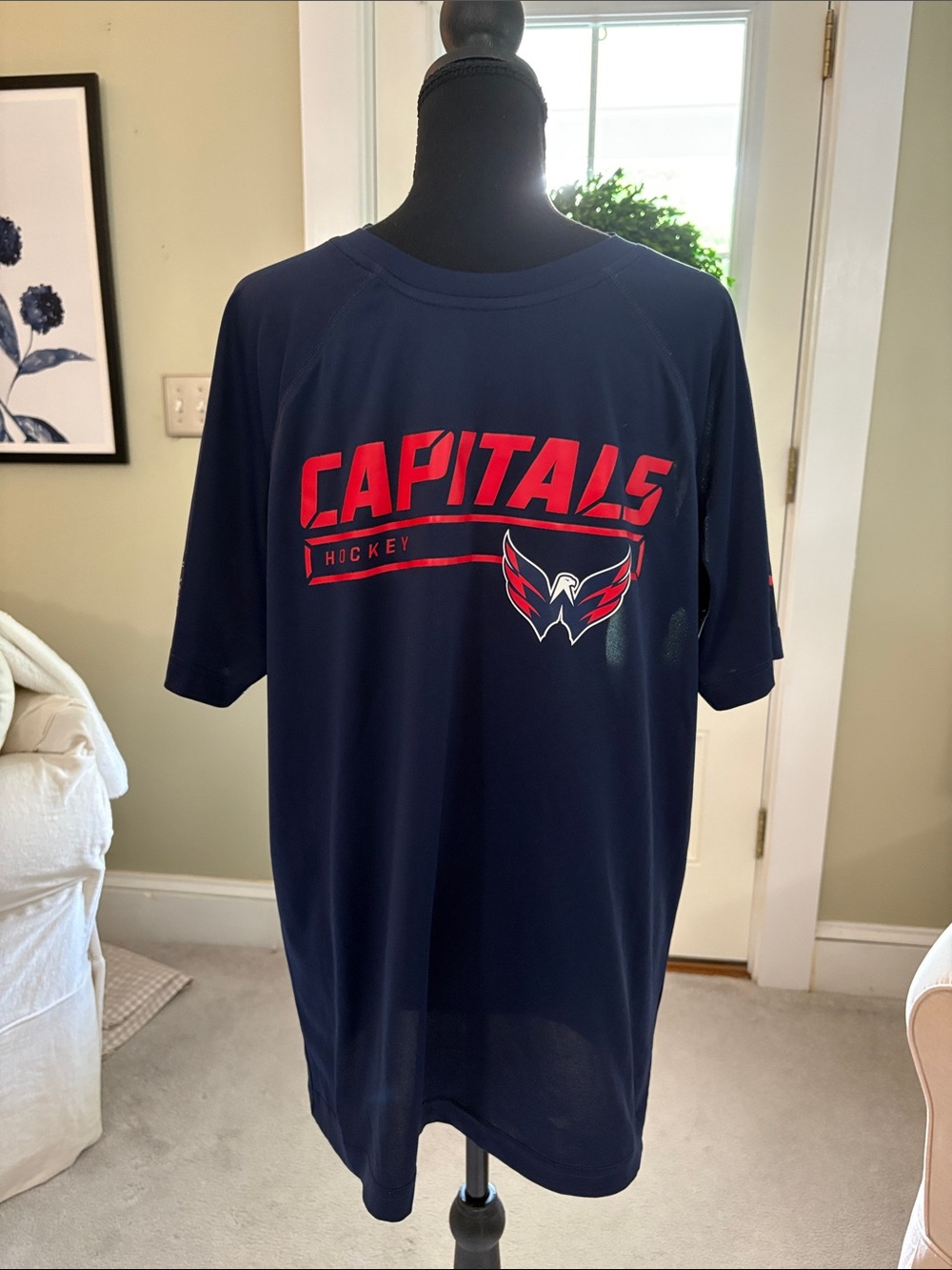 Fanatics Navy Capitals Short-Sleeve Hockey Tee with Red Logo